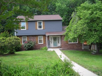 5033 Ridgewood Dr, Danville, VA 24540