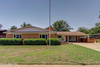 1308 E Buckley St, Brownfield, TX 79316
