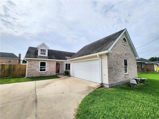 503 E 3rd St, Belle Chasse, LA 70037