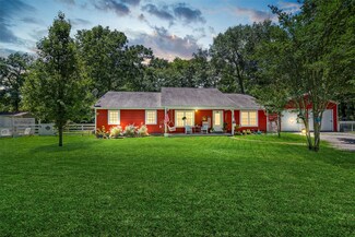 7197 Pine Shadows Rd, Cleveland, TX 77328