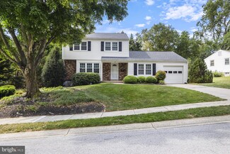 27 Lynn Dr, Newark, DE 19711