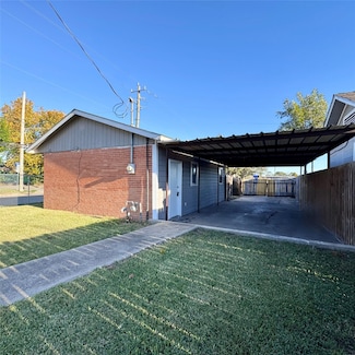 416 Casey St Unit 1/2, Baytown, TX 77520