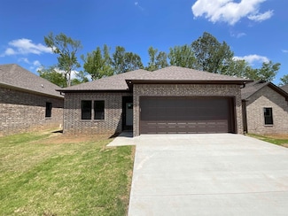 933 N Jeff Davis Ave, Jacksonville, AR 72076