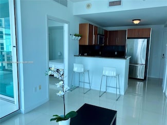 300 S Biscayne Blvd Unit T2711, Miami, FL 33131