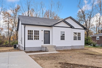 6715 Memory Ln, Louisville, KY 40258