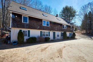 76 Marble Ave, Waldoboro, ME 04572