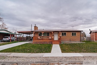 365 Jefferson St, American Falls, ID 83211