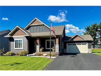 1712 Saint Andrews Dr, Altoona, WI 54720