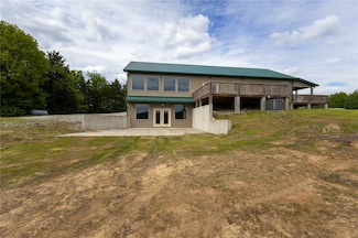 14000 Sydney Rd, Monroe City, MO 63456