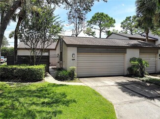 689 Woodridge Dr, Fern Park, FL 32730