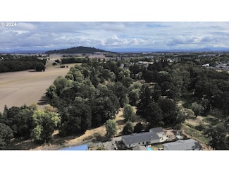 3580 David Ave NE, Albany, OR 97322