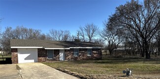 814 W Sequoyah Ave, Nowata, OK 74048