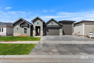896 W Smokey Lake Dr, Meridian, ID 83642