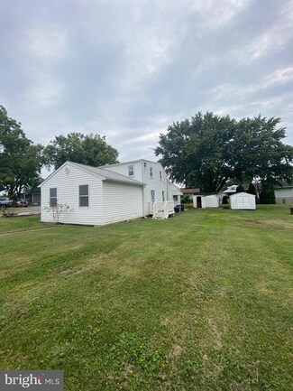 2529 S Snyder Ave, Sparrows Point, MD 21219