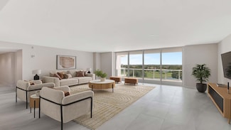 220 SE Mizner Blvd Unit 822, Boca Raton, FL 33432