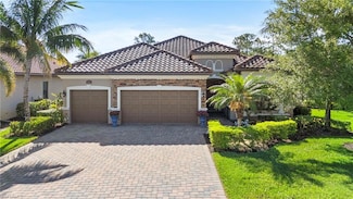 9380 Vercelli Ct, Naples, FL 34113