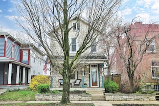 996 Pennsylvania Ave, Columbus, OH 43201