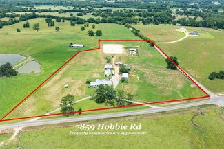 7859 Hobbie Rd, Montgomery, AL 36105