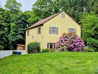 148A Westville Ave, Danbury, CT 06810