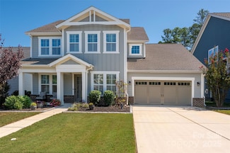912 Elderberry Ln, Lake Wylie, SC 29710