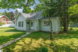 514 N Jeffery Ave, Ithaca, MI 48847