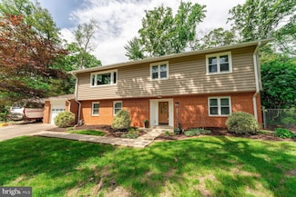 8701 Greystone Place, Alexandria, VA 22309