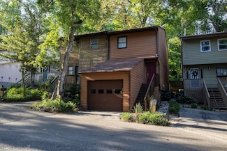 1725 Beechwood Cir S, Tallahassee, FL 32301