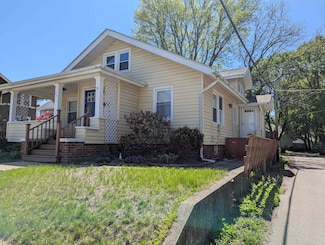 414 Sheridan St, Rockford, IL 61103