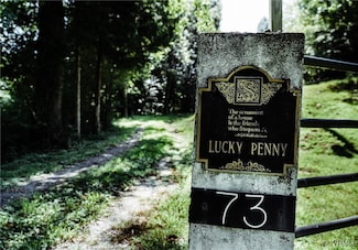 73 Drumheller Ln, Shipman, VA 22971