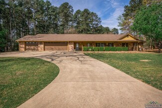 1717 W Lake Dr, Gladewater, TX 75647