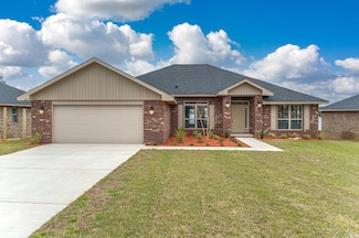 2107 Queen St, Crestview, FL 32536