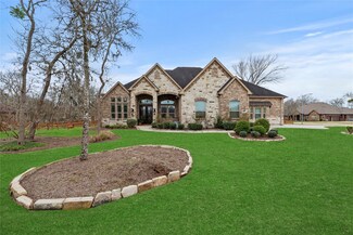 32711 Wales Cir, Fulshear, TX 77441