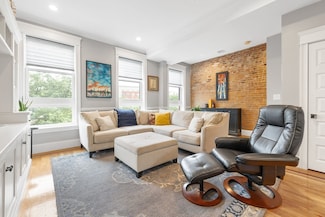 31 Essex St Unit 2, Charlestown, MA 02129