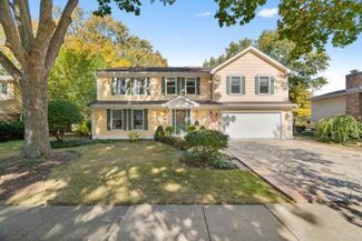934 Fairlawn Ave, Libertyville, IL 60048