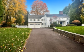 142 Brookside Rd, Darien, CT 06820