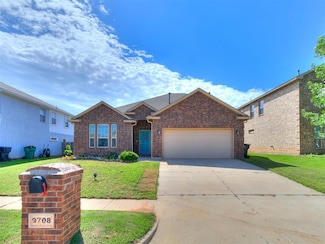 9708 Squire Ln, Yukon, OK 73099