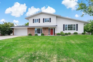 7302 Imperial Ave S, Cottage Grove, MN 55016