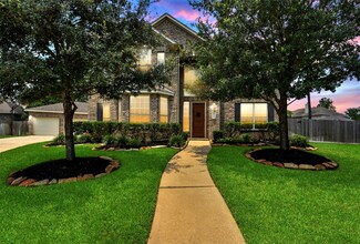 6715 Northcrest Ct, Spring, TX 77389
