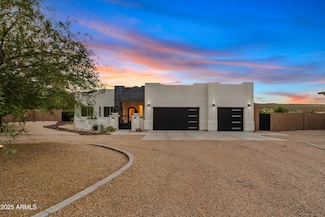 44306 N 1st Dr, New River, AZ 85087
