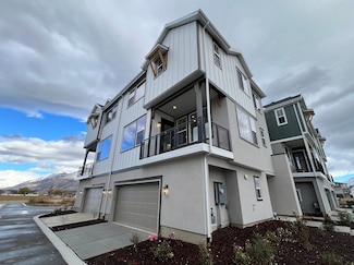 896 Huntington River Dr Unit 102, Springville, UT 84663