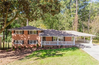 504 Milligan Dr, Stone Mountain, GA 30083