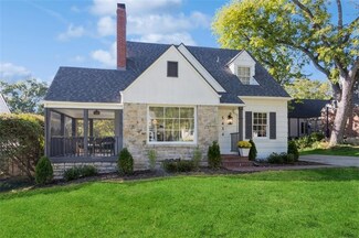 5434 Canterbury Rd, Fairway, KS 66205