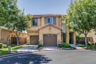 3084 Tuya Ln, Clovis, CA 93619