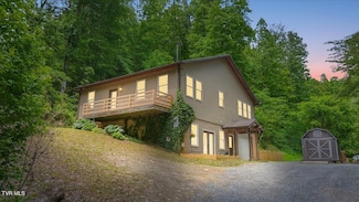 108 Chock Creek Rd, Johnson City, TN 37601