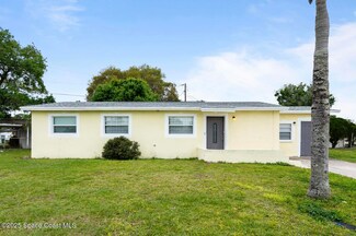 905 Poplar Ln, Melbourne, FL 32901