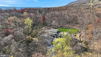 125 & 129 Bobcat Rd, Carlisle, PA 17015