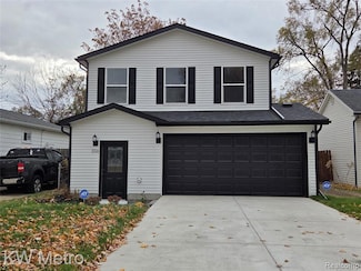 1116 E Hayes Ave, Hazel Park, MI 48030