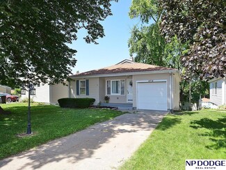 4314 N 53rd St, Omaha, NE 68104