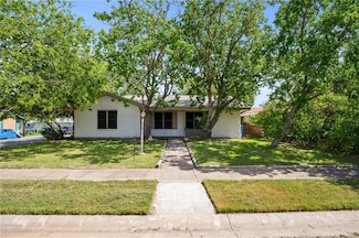 1212 Starlite Dr, Portland, TX 78374