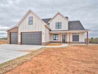 21684 Trophy Ridge Dr, Purcell, OK 73080